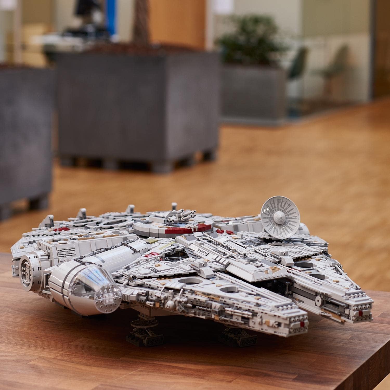LEGO Star Wars Millennium Falcon™